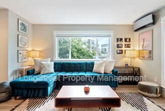 4980 S Landing Dr in Portland, OR - Building Photo - Building Photo