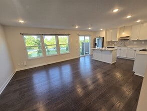 3713 SW Walsh Dr in Lee's Summit, MO - Building Photo - Building Photo