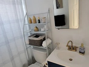 5211 Julian St in Denver, CO - Foto de edificio - Building Photo