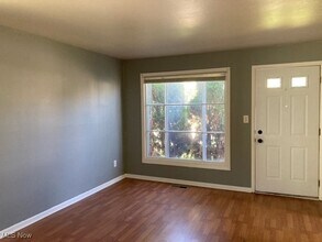 5721 Flowerdale Ave in Cleveland, OH - Building Photo - Building Photo
