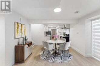 168 Gosling Cres in Ottawa, ON - Building Photo - Building Photo