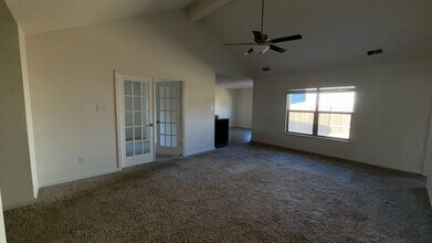 13804 Musselshell Dr in Ponder, TX - Building Photo - Building Photo