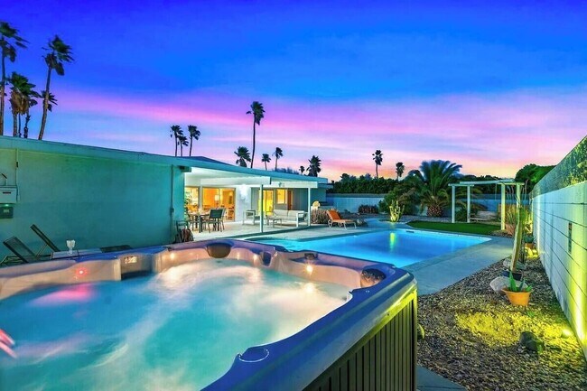 2305 E Bellamy Rd in Palm Springs, CA - Building Photo - Building Photo