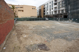 Santa Monica Collection Phase 1 in Santa Monica, CA - Foto de edificio - Building Photo