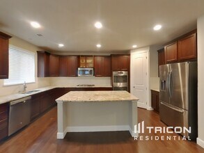 11320 Taylor Pl in Gig Harbor, WA - Building Photo - Building Photo