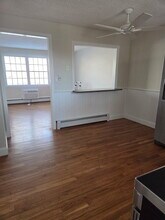 201 Regan Rd in Vernon, CT - Building Photo - Building Photo