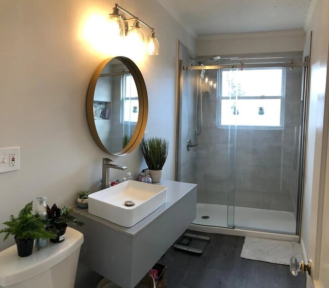 24 Lawler St, Unit 2