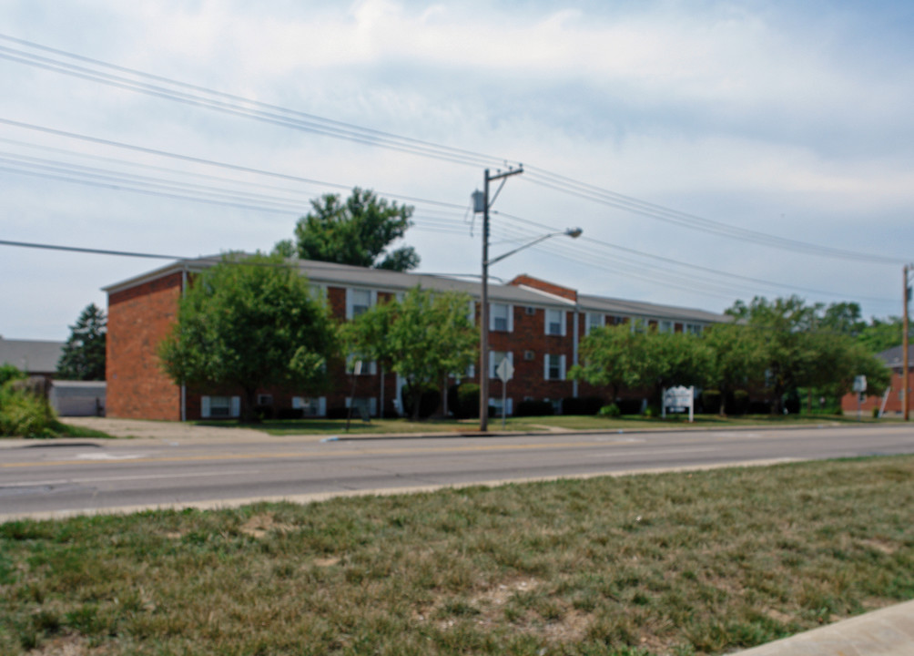 Debra Lynn Apartments in Cincinnati, OH - Building Photo