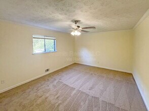 3766 Saddle Ridge Dr SW in Snellville, GA - Building Photo - Building Photo
