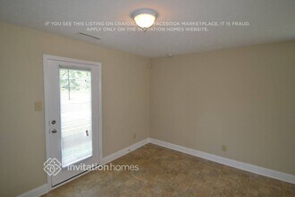 7402 Lady Liberty Ln in Charlotte, NC - Building Photo - Building Photo