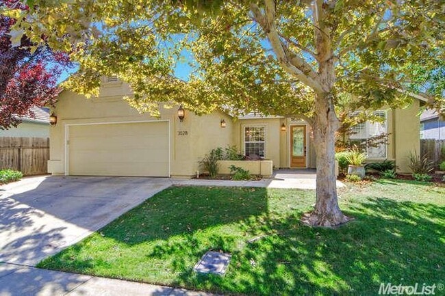 property at 3528 Mono Pl