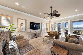 3204 Sand Dollar Ln in Gulf Shores, AL - Foto de edificio - Building Photo