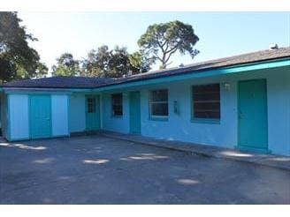 11441 Char Ann Dr in Ft. Myers, FL - Building Photo