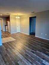 2901 Vinyards Pkwy in Branson, MO - Foto de edificio - Building Photo