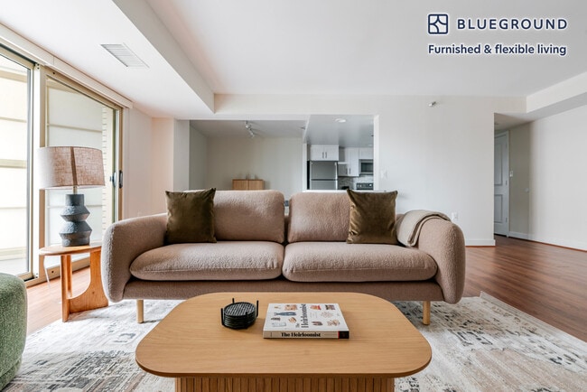 4001 9th St N, Unit SI FL15-ID1182 in Arlington, VA - Foto de edificio - Building Photo