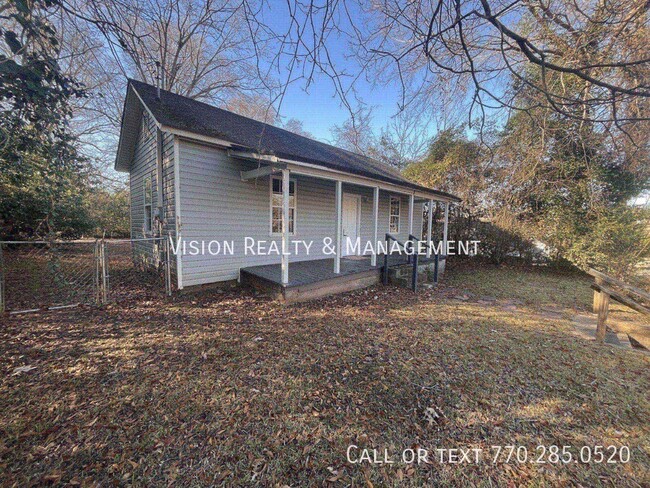 1202 Juniper St in Lagrange, GA - Building Photo - Building Photo
