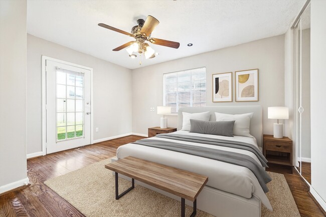 2712 W Holcombe Blvd