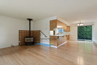10373 N Sunview Ln in Hayden, ID - Building Photo - Building Photo