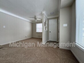 26431 Monticello St in Inkster, MI - Building Photo - Building Photo