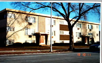 68 Elizabeth Dr Apartamentos