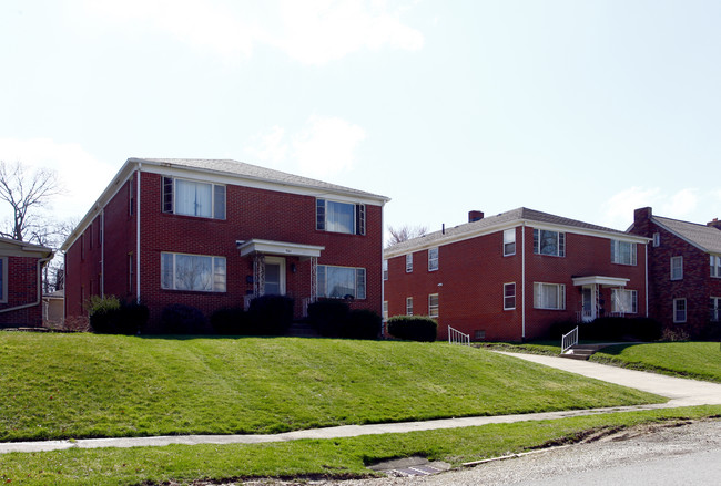 361-367 Townview Cir in Mansfield, OH - Building Photo - Building Photo