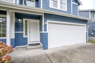 3823 131st St Ct NW in Gig Harbor, WA - Building Photo - Building Photo