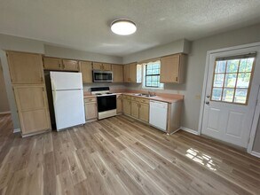 1007 Northwood Dr in Murray, KY - Foto de edificio - Building Photo