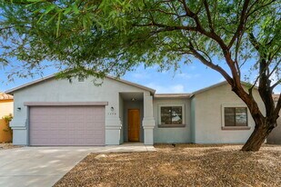 7380 E Poinciana Pl in Tucson, AZ - Building Photo