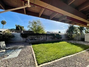 3813 E Gelding Dr in Phoenix, AZ - Building Photo - Building Photo