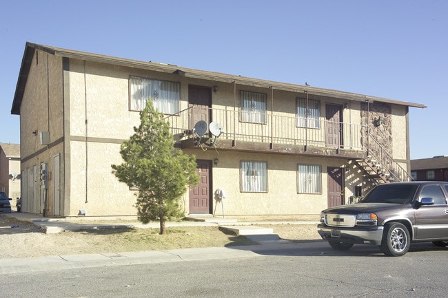 Puebla Estates in Las Vegas, NV - Foto de edificio - Building Photo