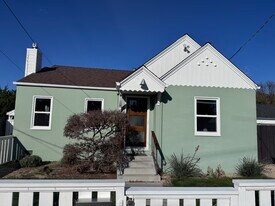 1136 Hayes St in Napa, CA - Building Photo