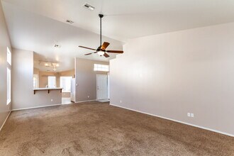 3829 Fall Oaks Ct in North Las Vegas, NV - Building Photo - Building Photo
