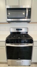 9527 Victory Wings St in Las Vegas, NV - Building Photo - Building Photo