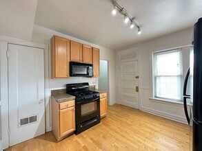 3449 W Schubert Ave in Chicago, IL - Building Photo - Building Photo
