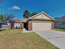16295 Hidden Deer Ln in Conroe, TX - Building Photo