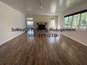 18 Rd 3450 in Flora Vista, NM - Building Photo - Building Photo