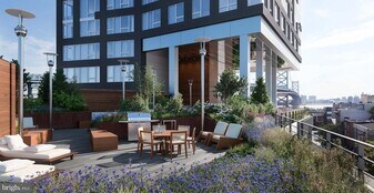 205 Race St, Unit 1B-11C in Philadelphia, PA - Building Photo