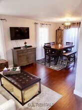 62 Pierce Rd in Watertown, MA - Building Photo - Building Photo