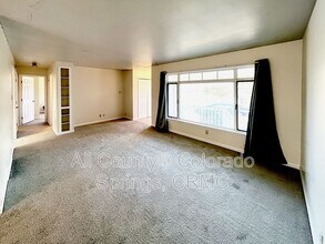 1217 Cumberland St in Colorado Springs, CO - Building Photo - Building Photo