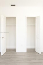 5825 SW 9th Terrace in West Miami, FL - Foto de edificio - Building Photo