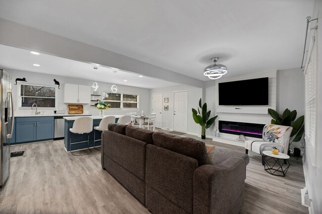 1419 Westmoreland Ave in Charleston, SC - Building Photo - Building Photo