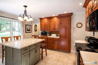 123 Interlaken Rd in Salisbury, CT - Building Photo - Building Photo