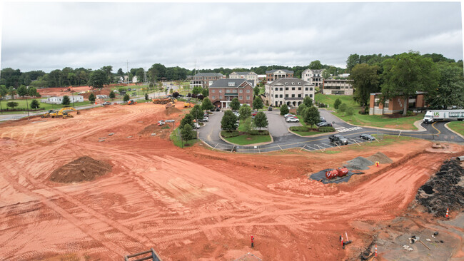 2401 Fraternity Ct in Raleigh, NC - Foto de edificio - Building Photo