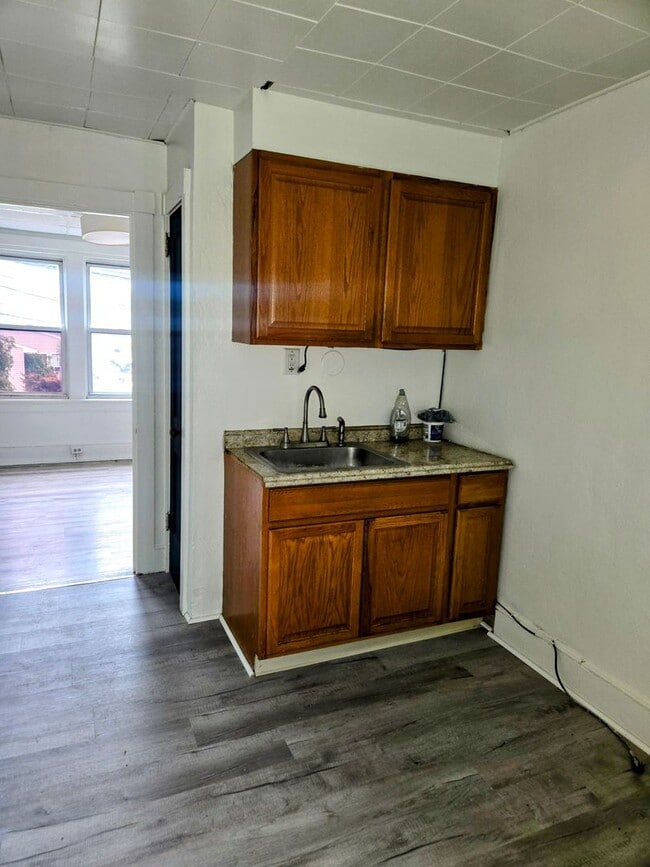 property at 140 Long St