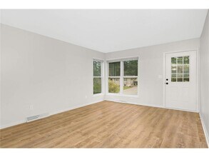 120 Inglewood St in Long Lake, MN - Building Photo - Building Photo