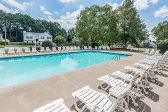 4937 Lake Park Ln in Acworth, GA - Building Photo - Building Photo