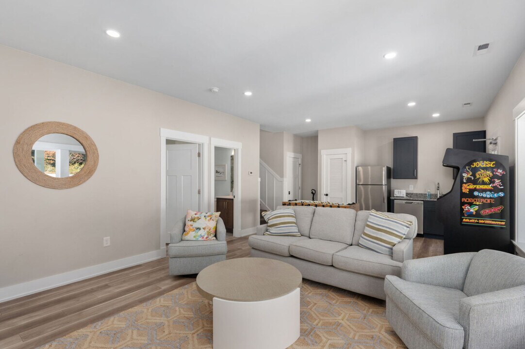 983 Cruz Bay Ln in Corolla, NC - Building Photo