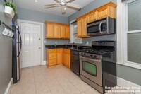 797 Columbia Rd, Unit 3 in Boston, MA - Building Photo - Building Photo