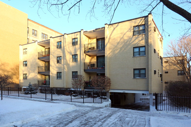 Lunt Building in Chicago, IL - Building Photo - Building Photo