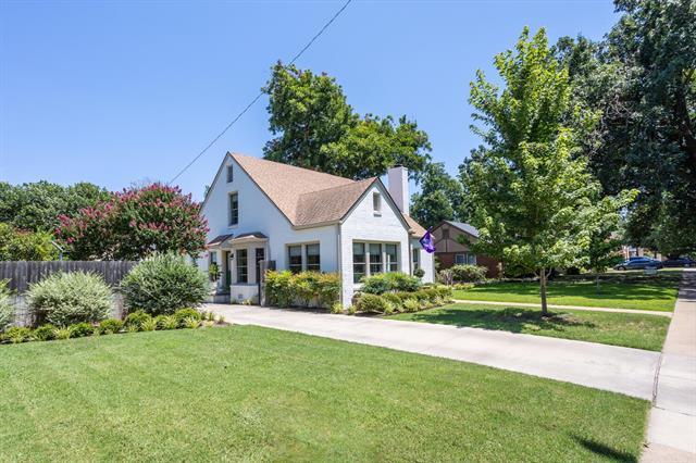 property at 3233 Greene Ave